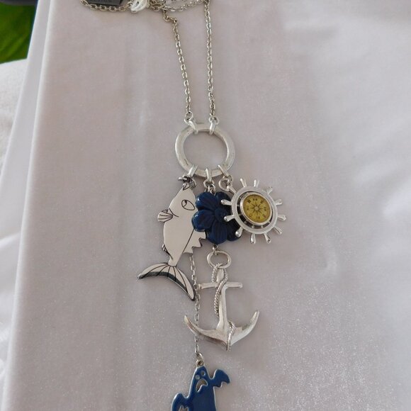 Ladies Pilgrim Necklace - Picture 2 of 4